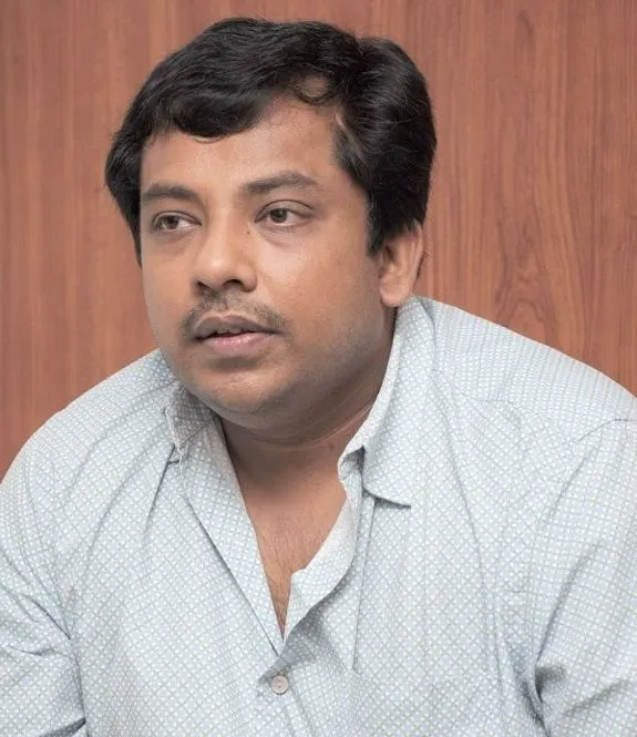 Photo 5 of Sathyan