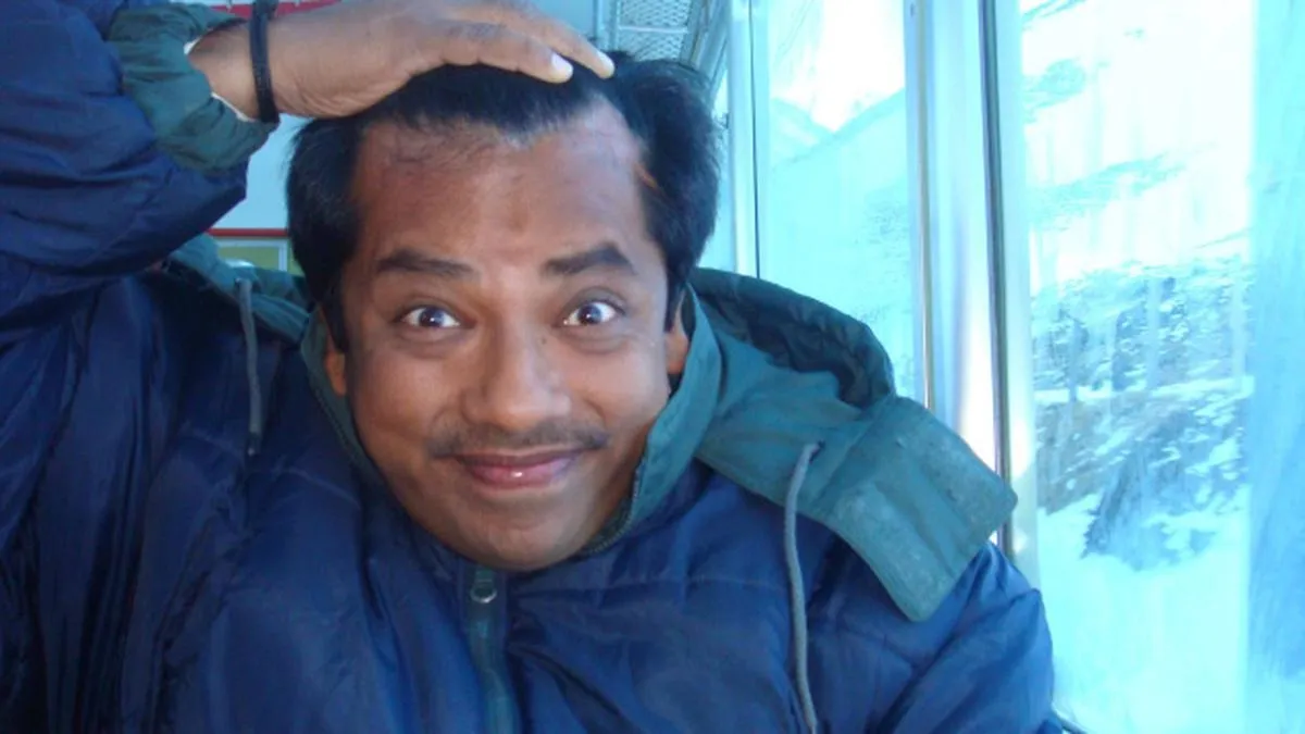 Photo 7 of Sathyan