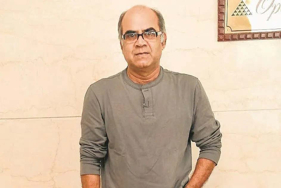 Photo 5 of Thalaivasal Vijay