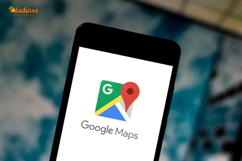 Google Maps testing safer walking routes for night travel