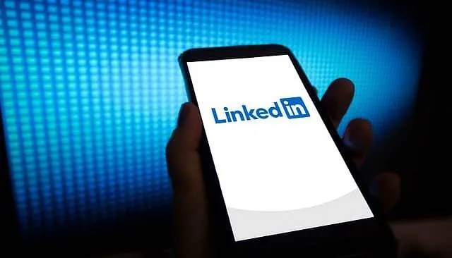 LinkedIn Adds AI Skill Badges to Help Job Seekers Get Noticed in 2025