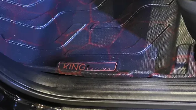 Hyundai Creta King Limited Edition pedals and dashcam