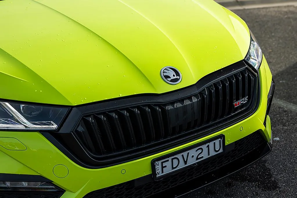 Skoda Octavia RS 2025 India launch exterior design