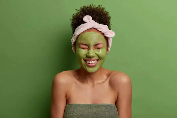 Aloe Vera and Cucumber Face Pack for Pore Minimizing