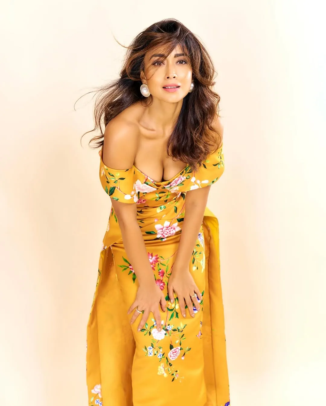 Shriya Saran Floral Gown Styling