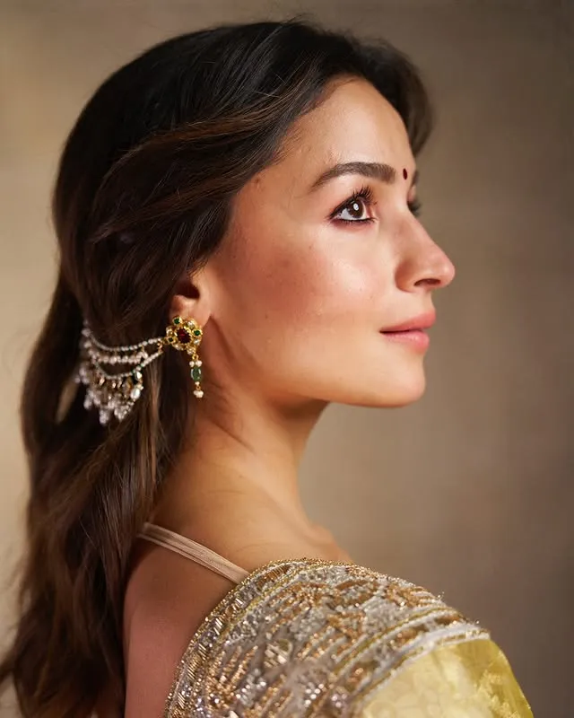 ear chain festive jewelry Alia Bhatt style