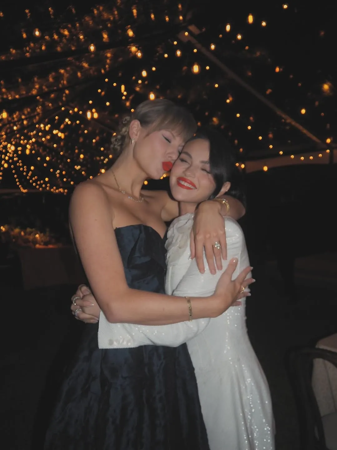 Taylor Swift Oscar de la Renta dress Selena Gomez wedding