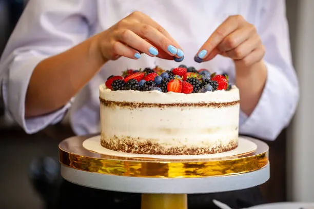 Berry Cake Decoration