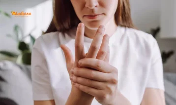 Signs Your Body is Aging Faster and How to Reverse It
