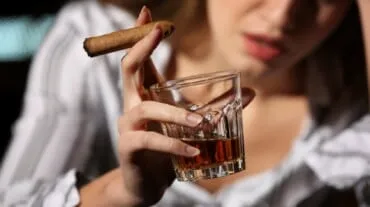 Dangers of Drinking Alcohol in Monsoon Season