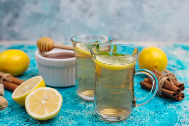 Honey Water vs Lemon Water Weight Loss 2025