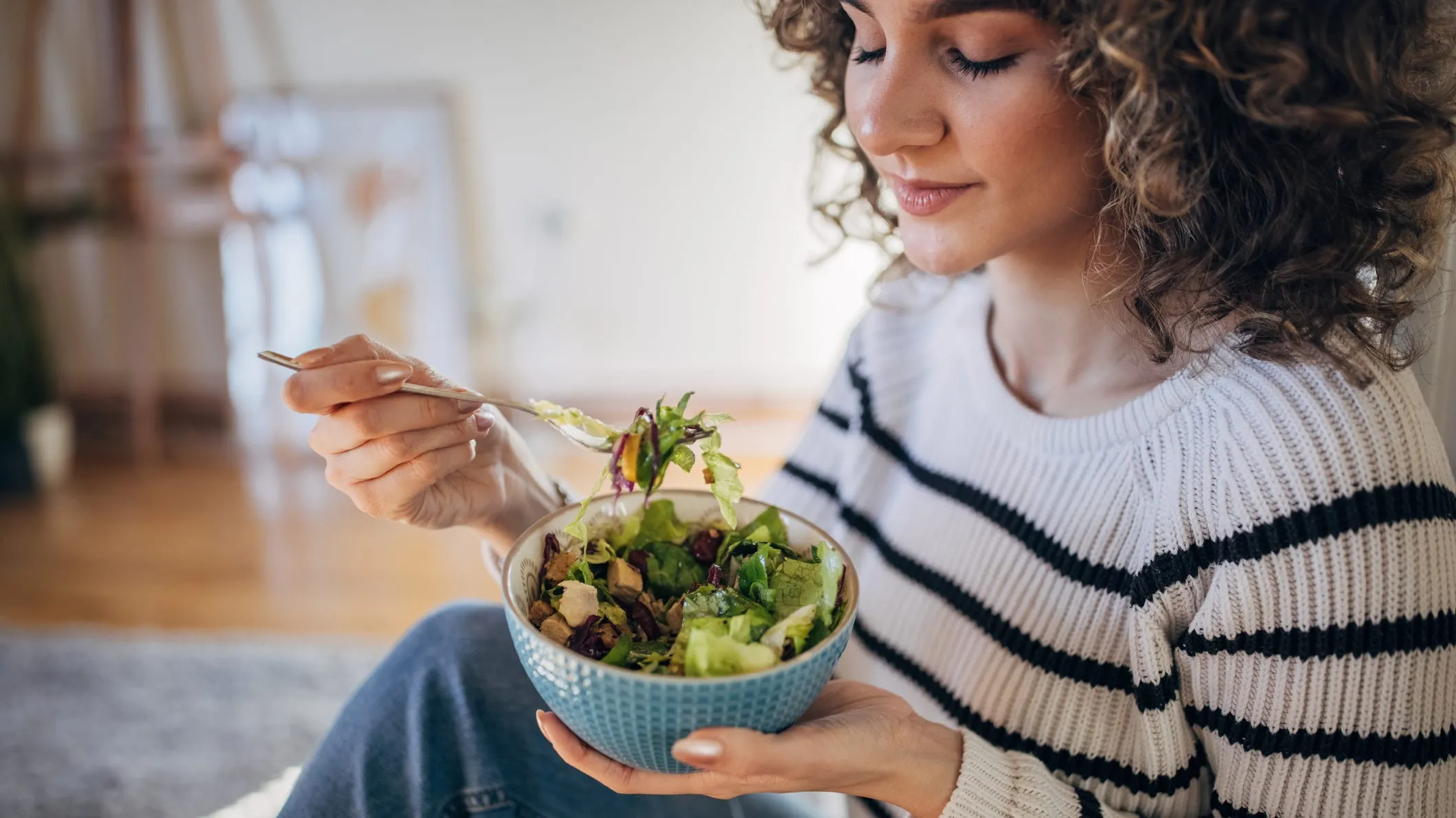 Lean protein for gut health when eating out