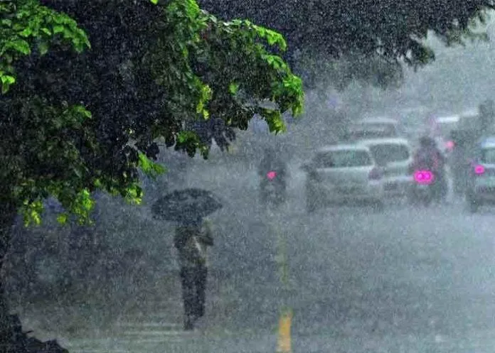 Heavy Rain in Ooty