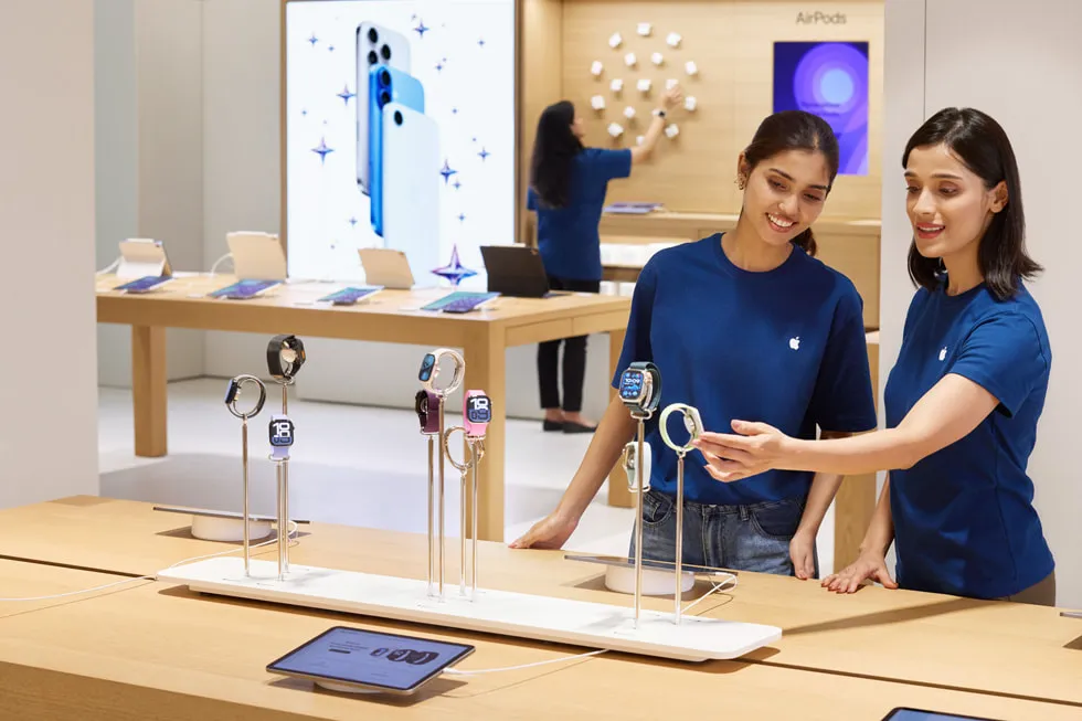 Apple Hebbal Bengaluru store