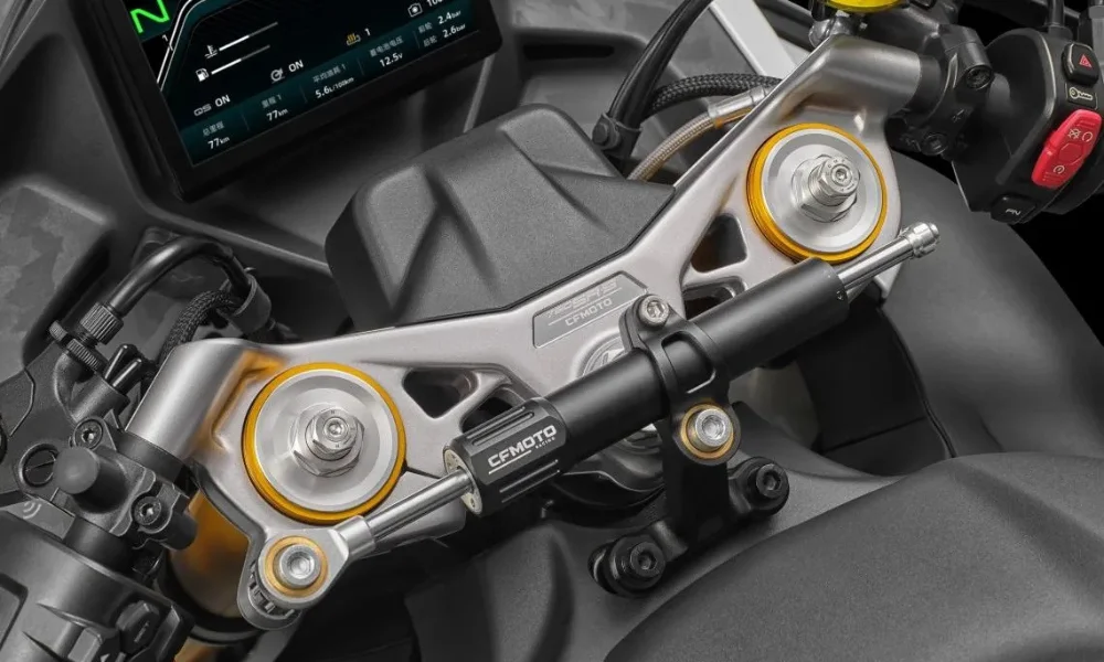 CFMoto 750SR-S 2026 Unveiled with Inline-Four Engine