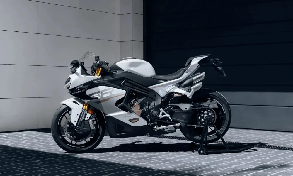 CFMoto 750SR-S Electronics and TFT Display