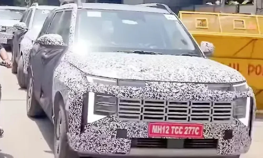 Hyundai Venue 2025 facelift design leak