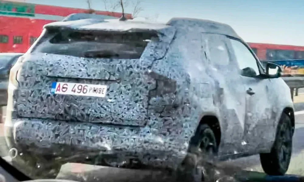 Next-gen Renault Duster Spied Testing in India with New Design Elements