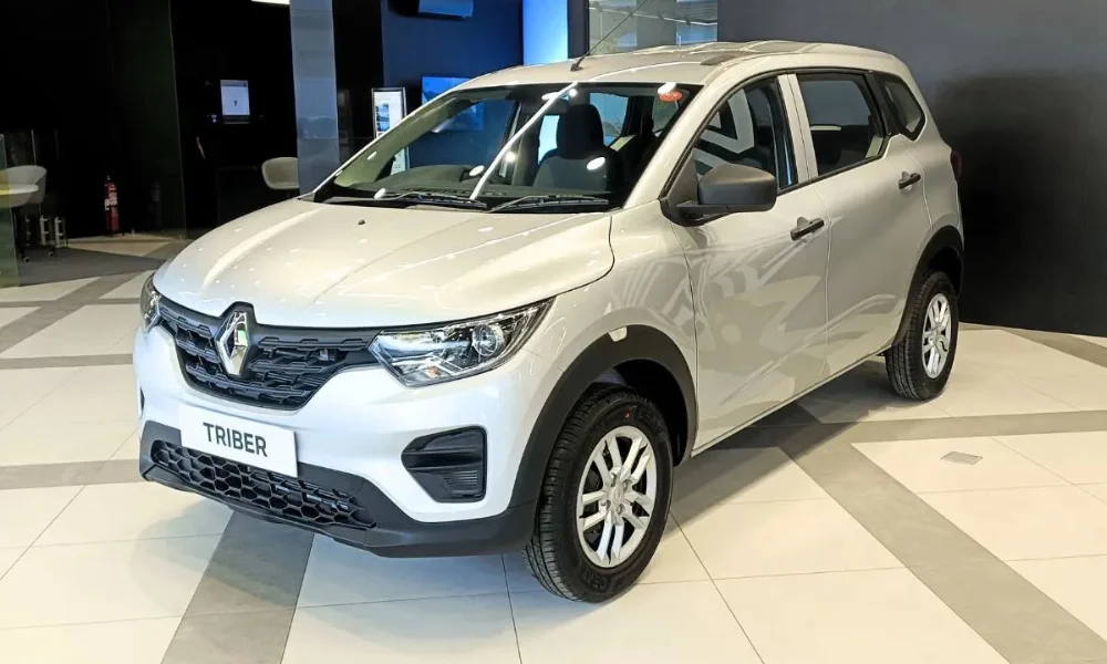 Renault Triber 2025 budget MPV with new colors and logo