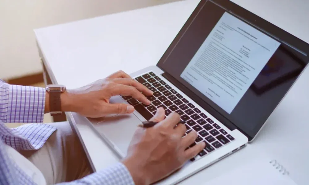 best side hustle ideas in India for 2025 low investment high return