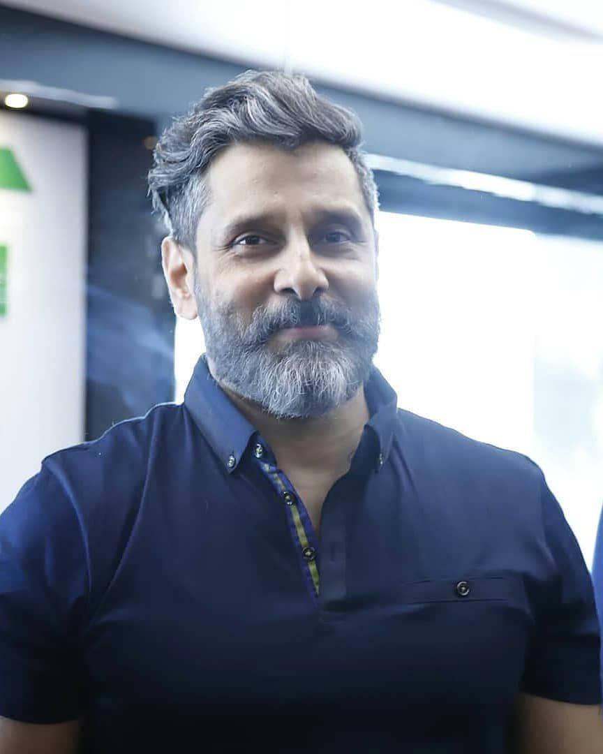 Chiyaan Vikram Smiling HD Image