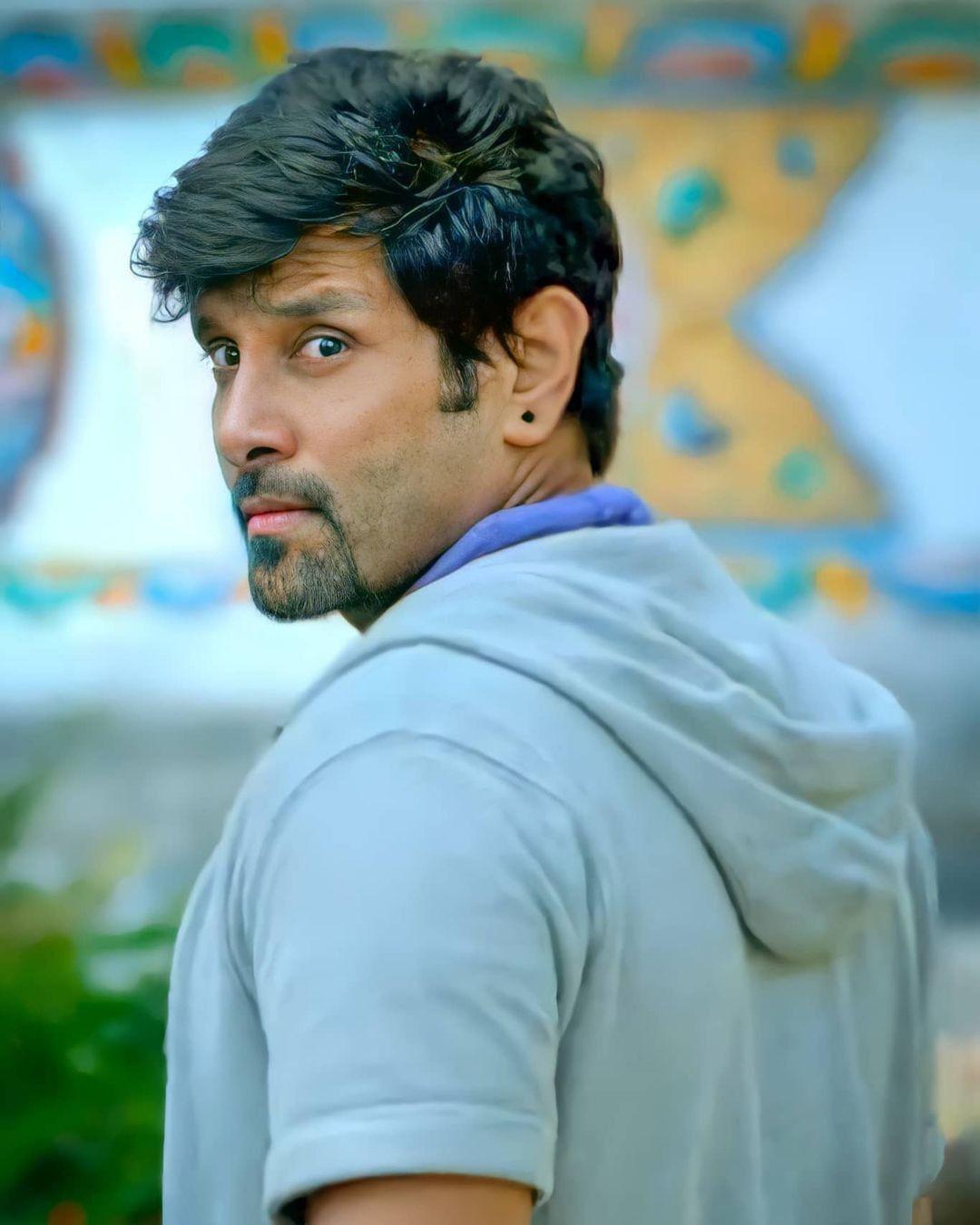 Vikram HD