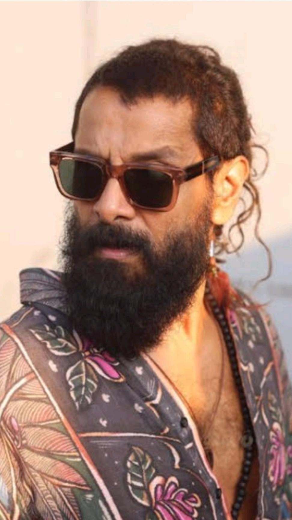 Vikram Iconic Style HD Image
