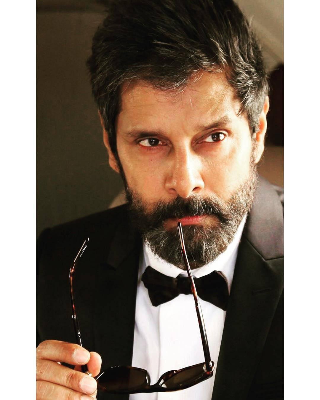 Vikram Stylish Pose in Suit  HD Image