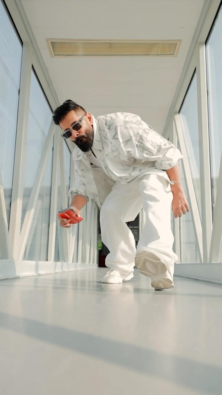 Vikram White Trending Outfit HD Wallpaper