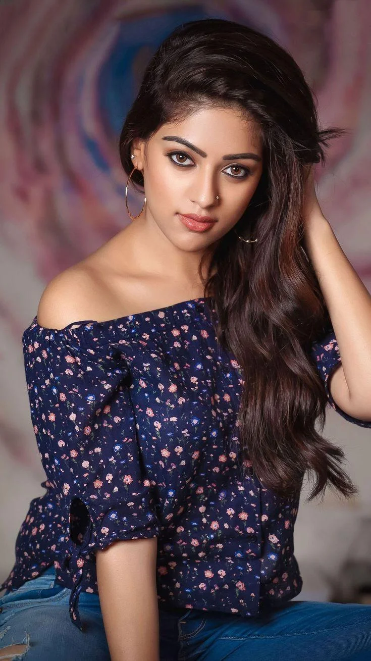 Anu Emmanuel Casual Glam Look Hd Image