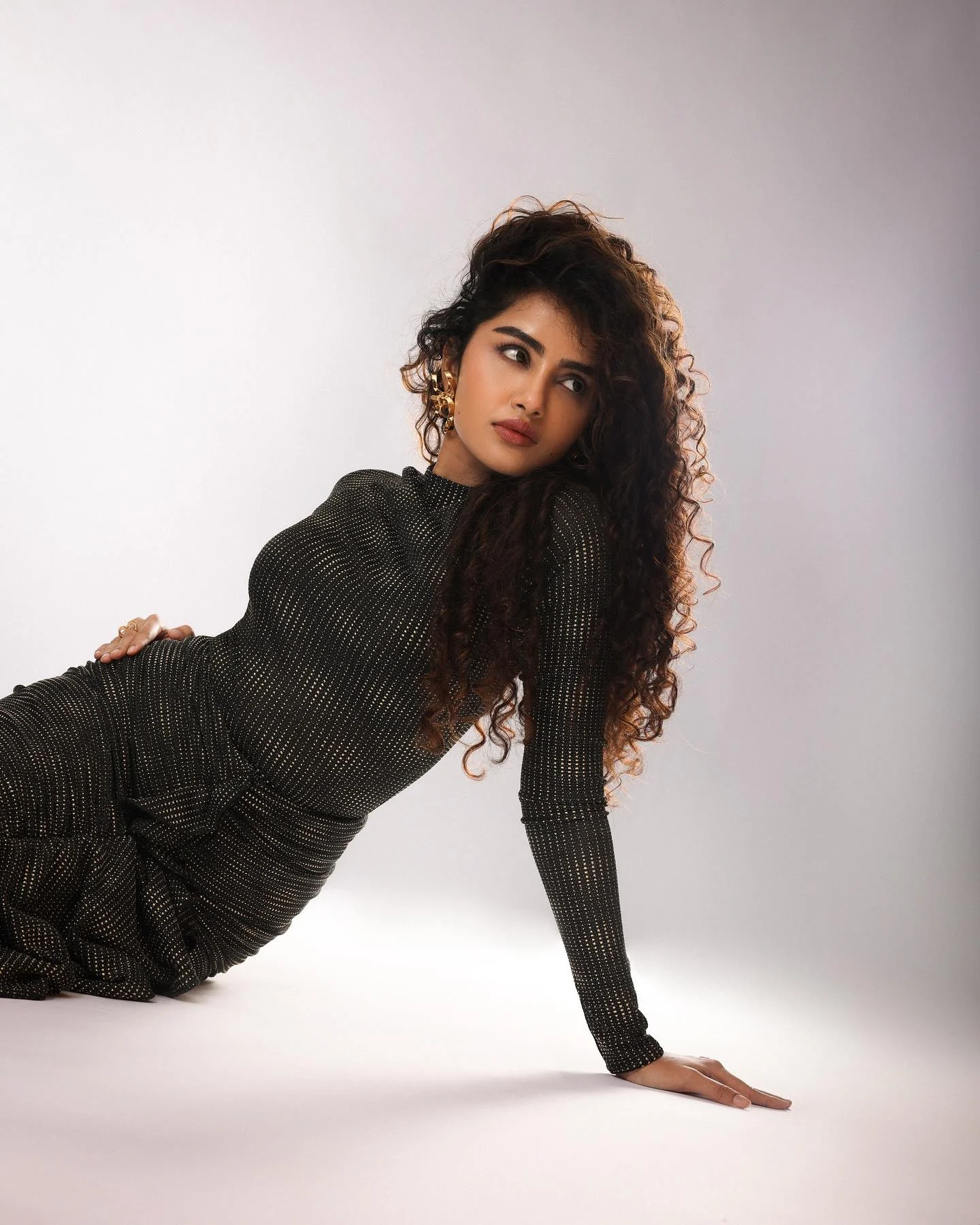 Anupama Parameswaran Glamorous Look in Black Designer Outfit