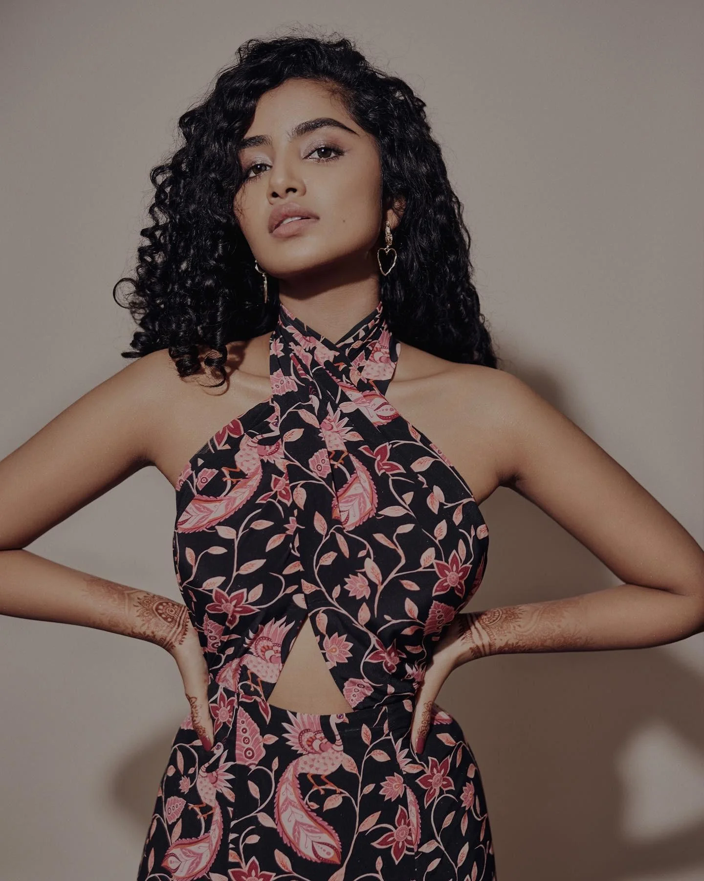 Anupama Parameswaran in Stylish Floral Dress Hd Picture