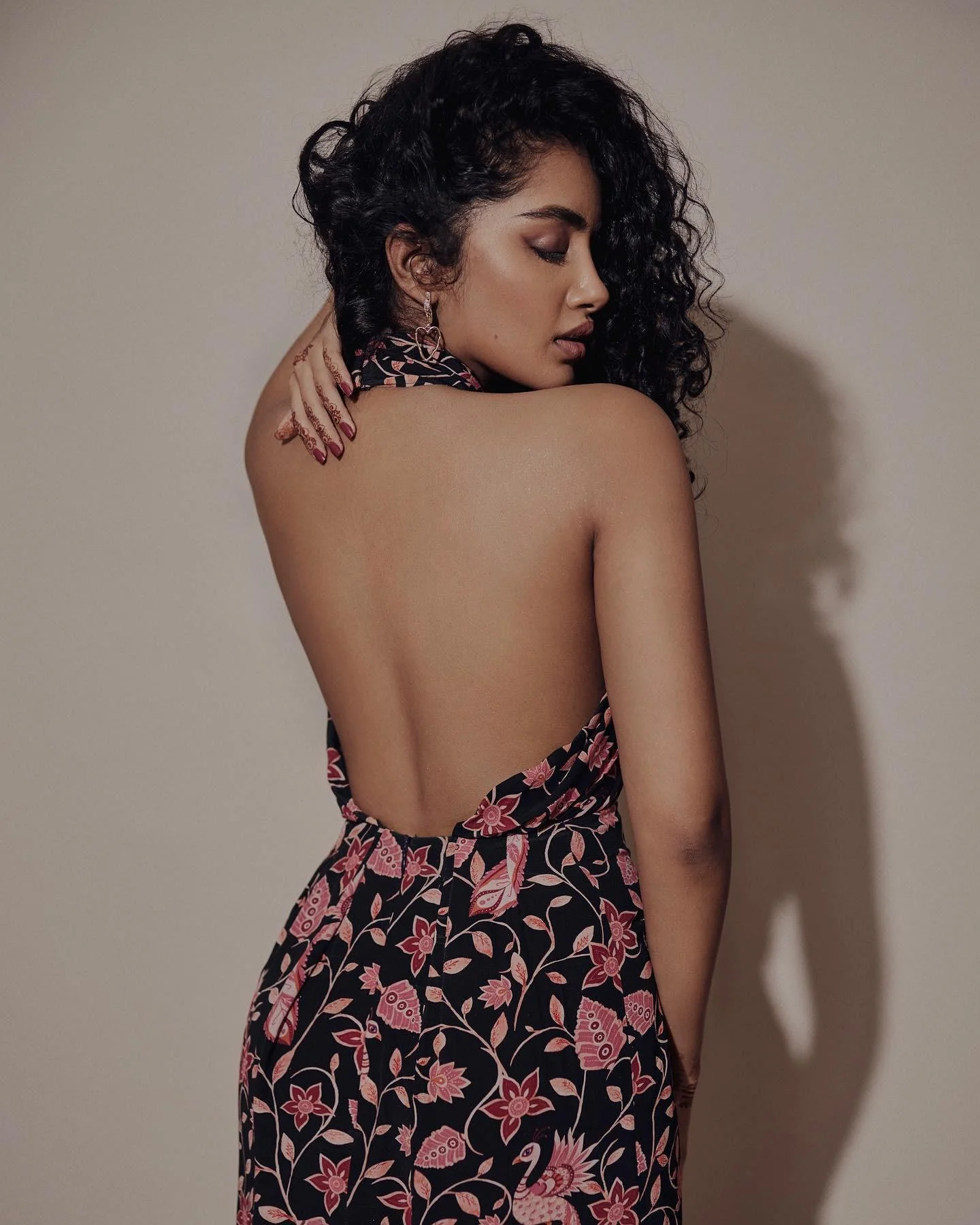 Anupama Parameswaran in Stylish Floral Dress Wallpaper