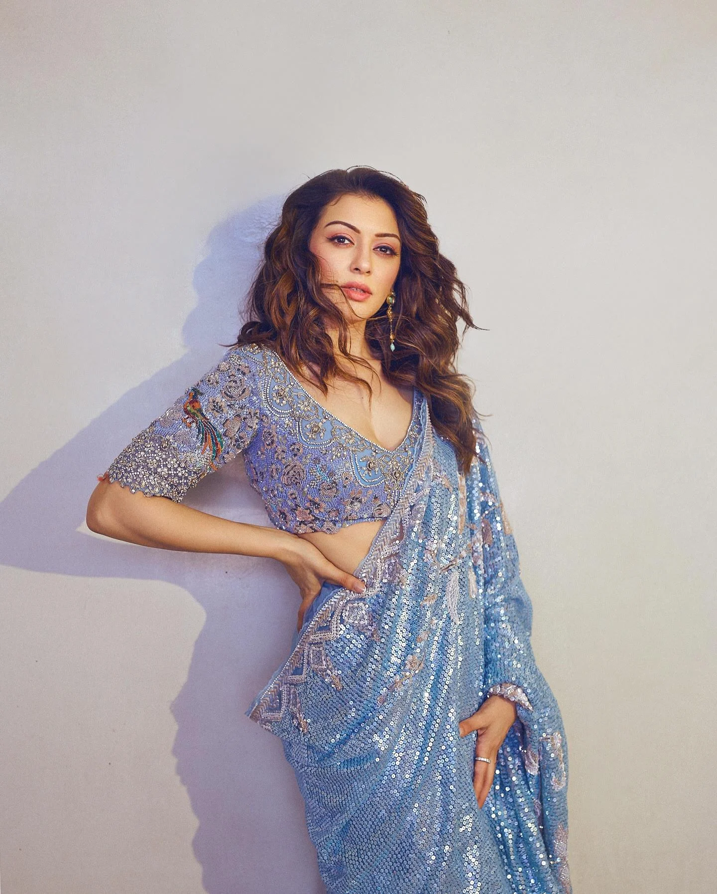 Actress Hansika Motwani in Blue Saree HD Pic