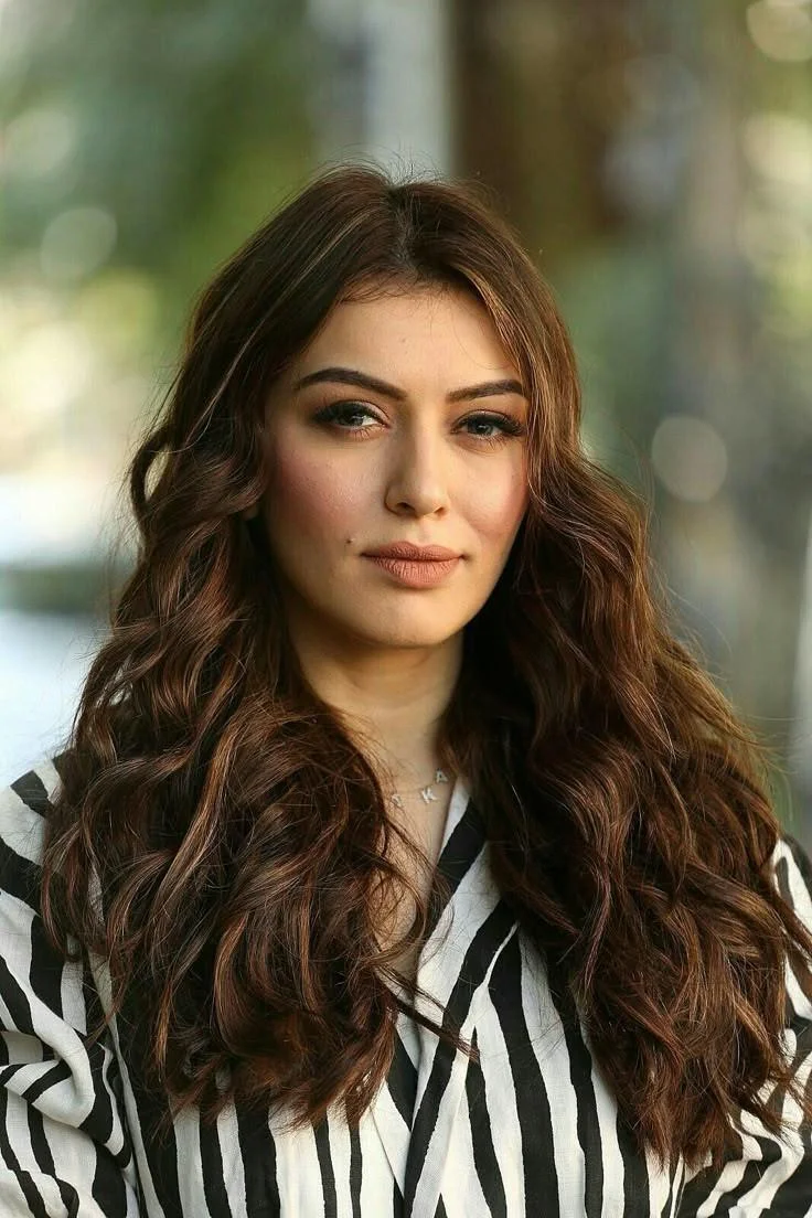 Hansika Motwani in Natural Look Candid Outdoor Portrait