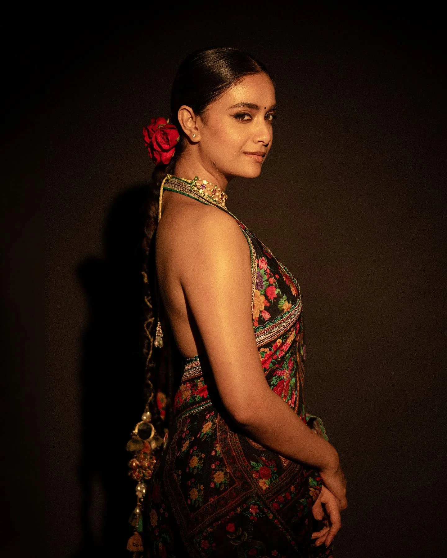 Actress Keerthy Suresh Dazzles in Floral Black Saree Hd