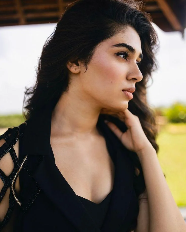 Krithi Shetty in Black Tshirt Hd Photo