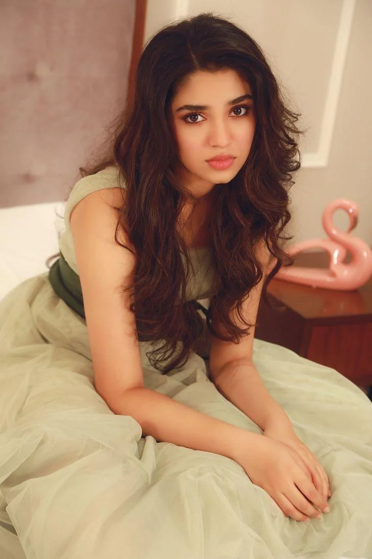Telugu Actress Beauty Krithi Shetty