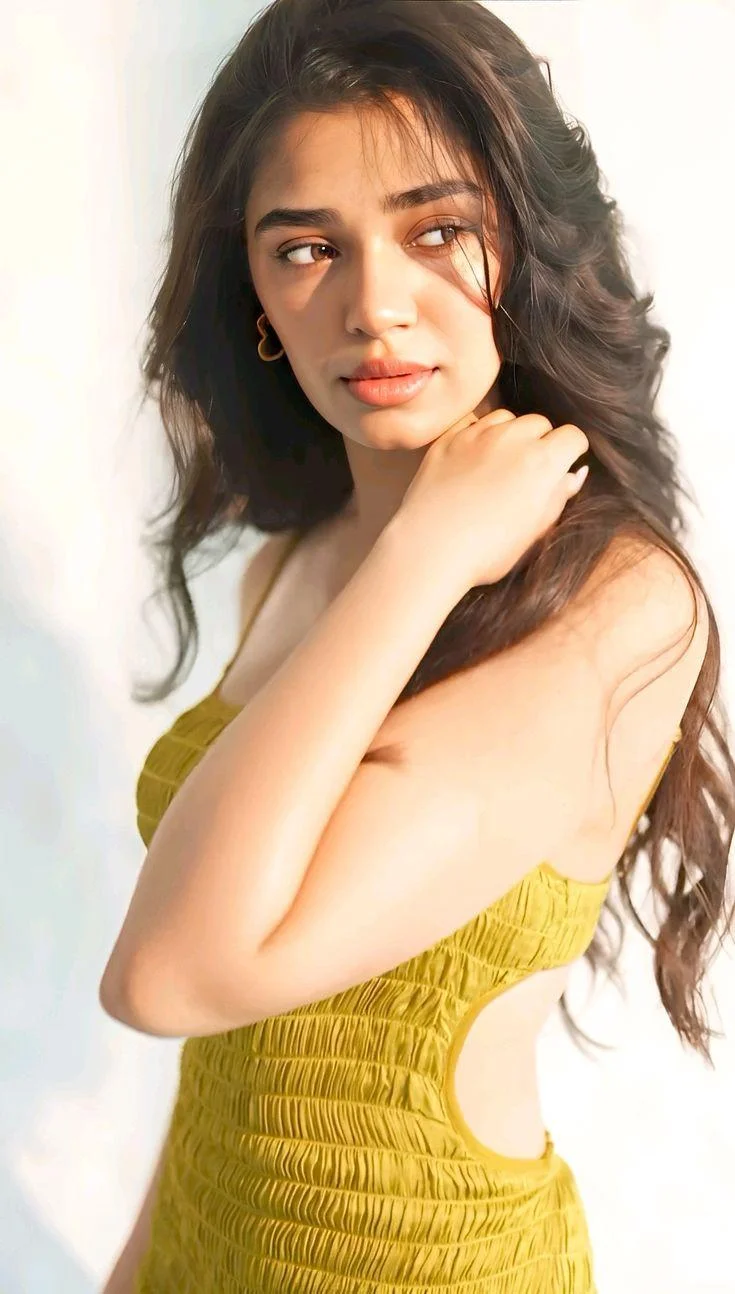 Telugu Actress Krithi Shetty Cute Look
