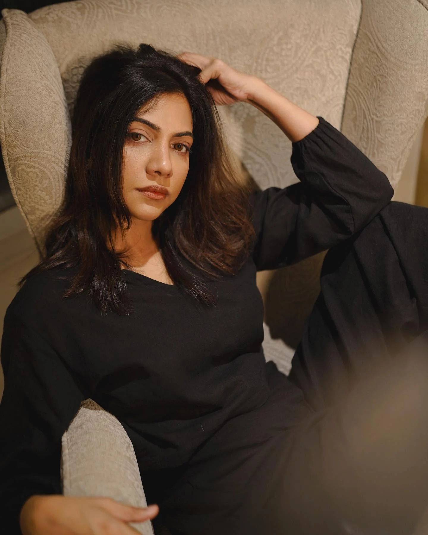 Actress Madonna Sebastian in Black Shirt Wallpaper