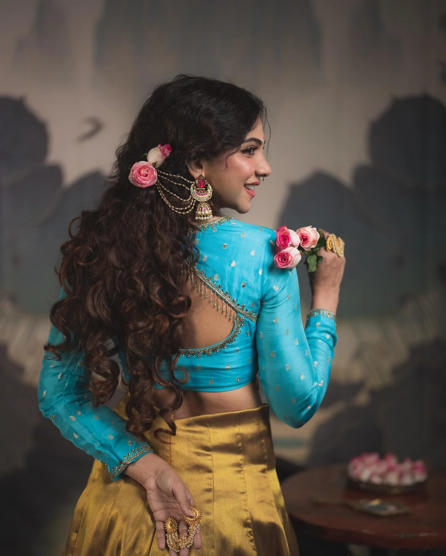 Madonna Sebastian hot in Ethnic Wear Backpose