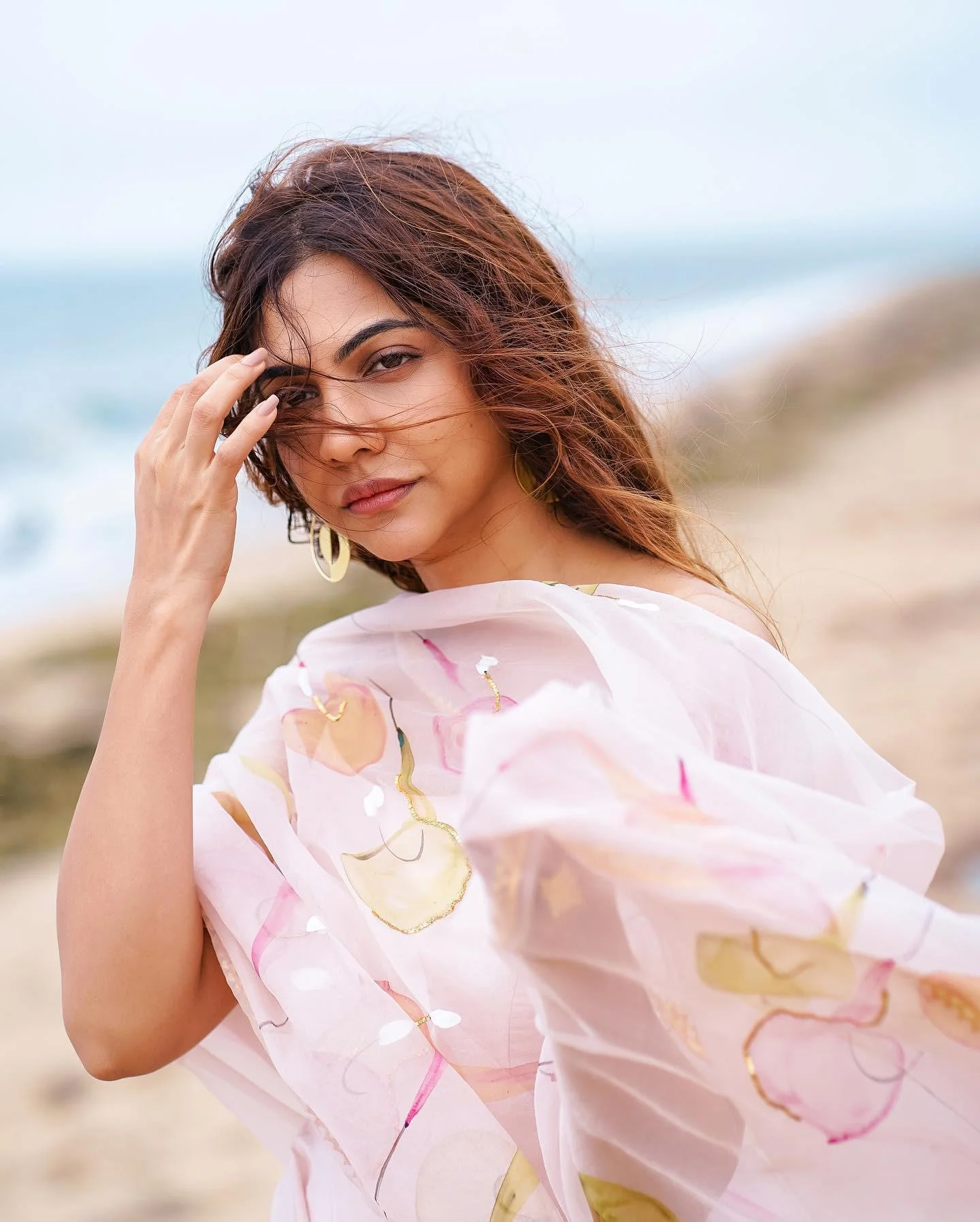 Madonna Sebastian in Pink Floral Saree Hd Image
