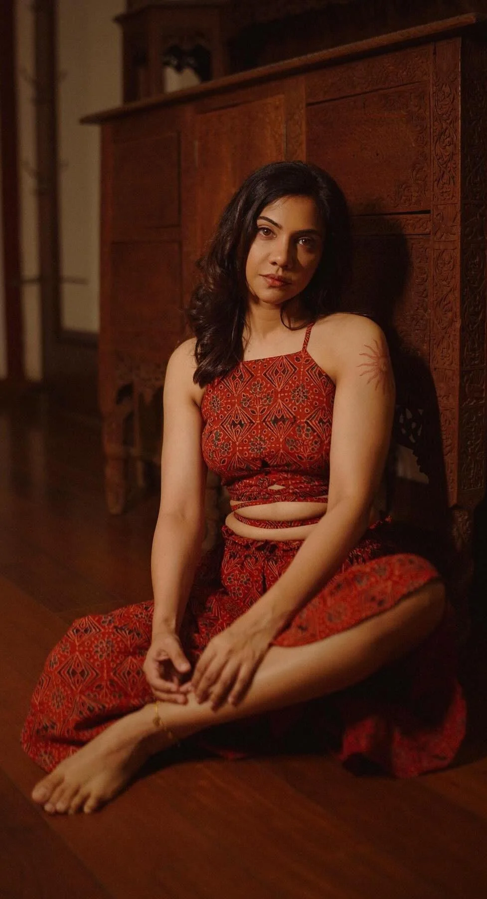 Madonna Sebastian Red Ethnic Hot Hd Image