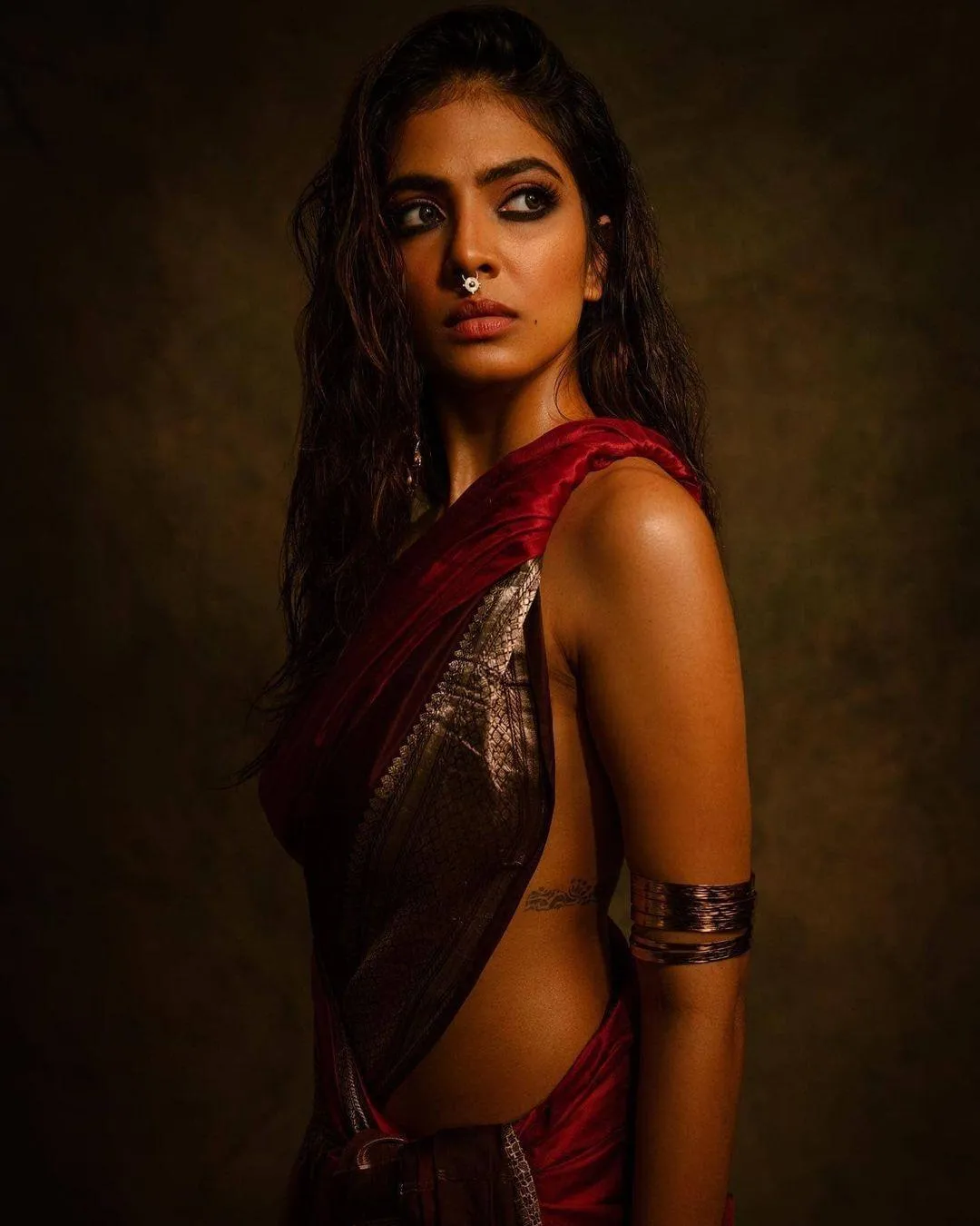 Beautiful Image of Malavika Mohanan Outdoor Portrait Picture