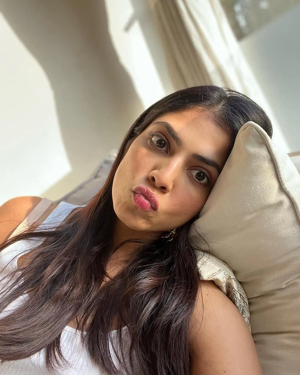 Beautiful Malavika Mohanan Chic Look in Casual Denim Top