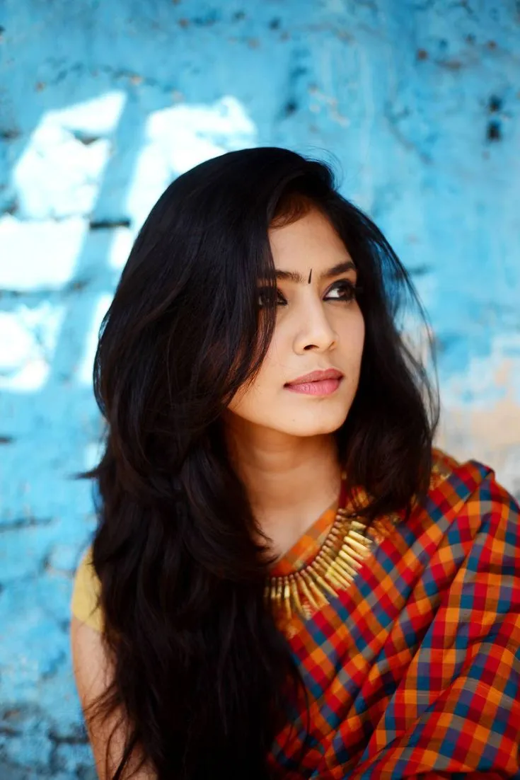 Beautiful Malavika Mohanan in Red Checked Attire Stylish