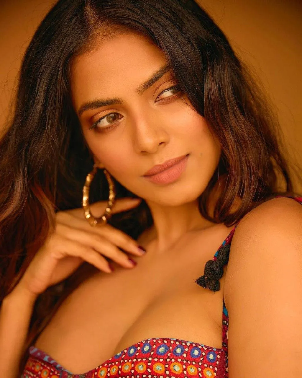 Charming Malavika Mohanan in Strapless Dress Close View