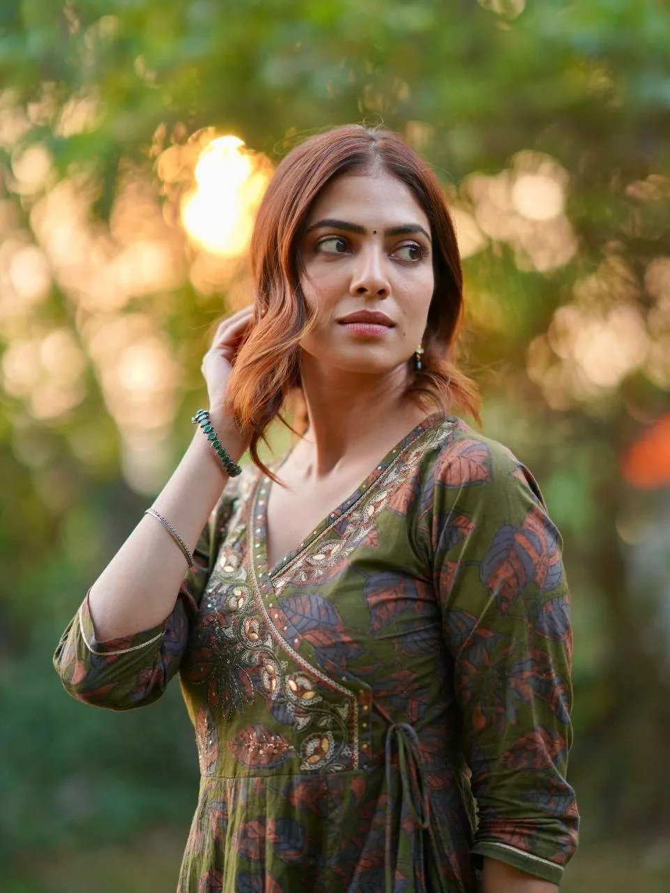 Gorgeous Malavika Mohanan in Olive Green Ethnic Outfit