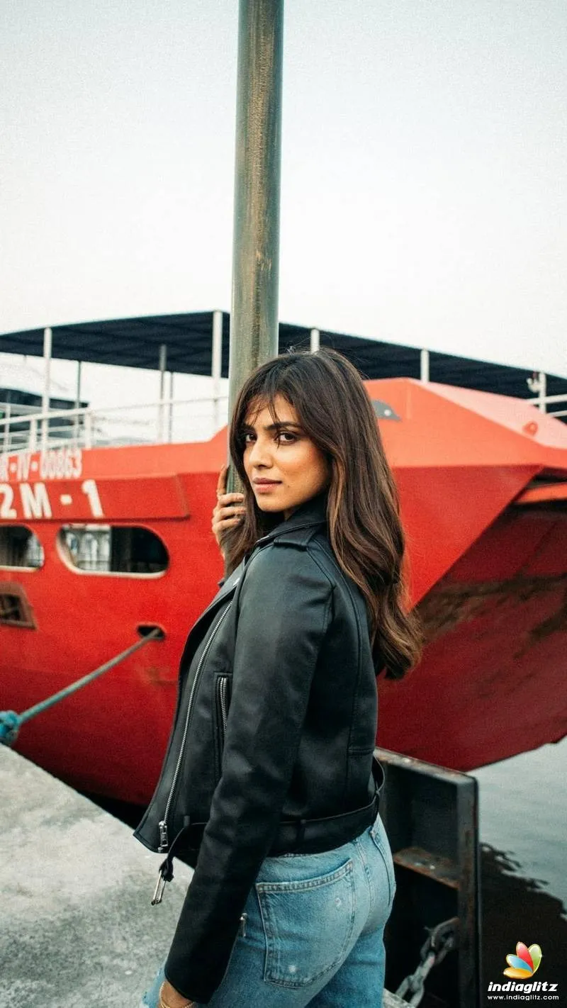 Hot Malavika Mohanan in Street Style Red Jacket Look Image