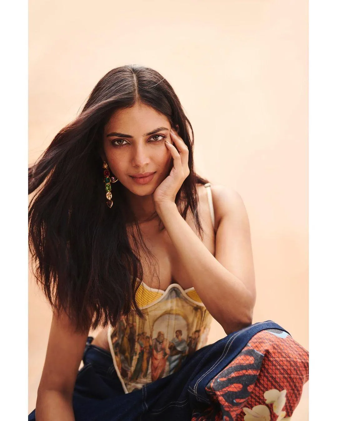 Hot Malavika Mohanan Stunning Beautiful Casual Smile Look